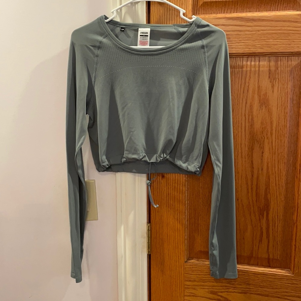 Gymshark long sleeve crop with adjustable hem